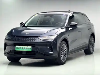 Leapmotor C11