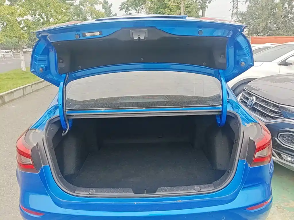 Photo 19 - Changan Eado
