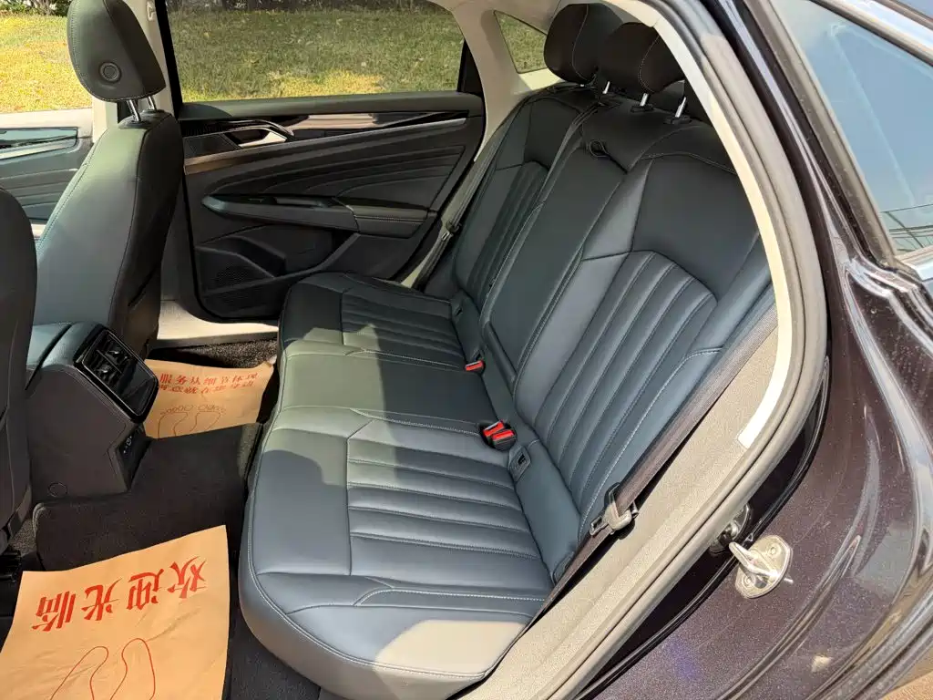 Volkswagen Passat, миниатюра 12