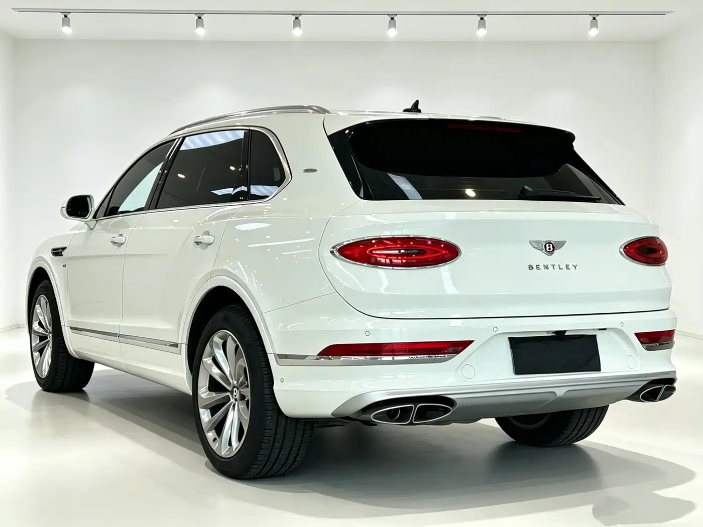 Bentley Bentayga 2024 2023 4.0T V8 Long Wheelbase Elegance Edition