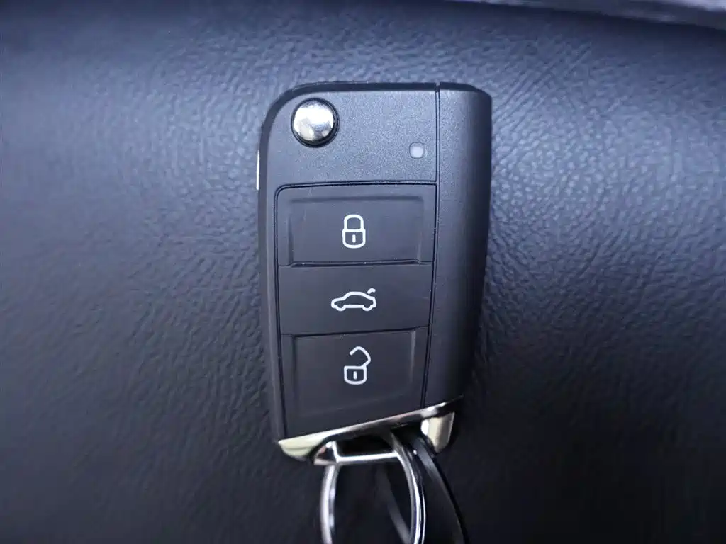 Volkswagen Tayron 2020 330TSI 2WD Luxury Smart Edition фото 25