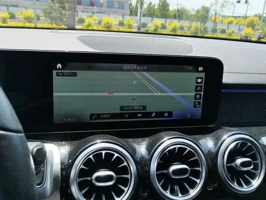 Mercedes-Benz GLB 2021 GLB 200 Style фото 13