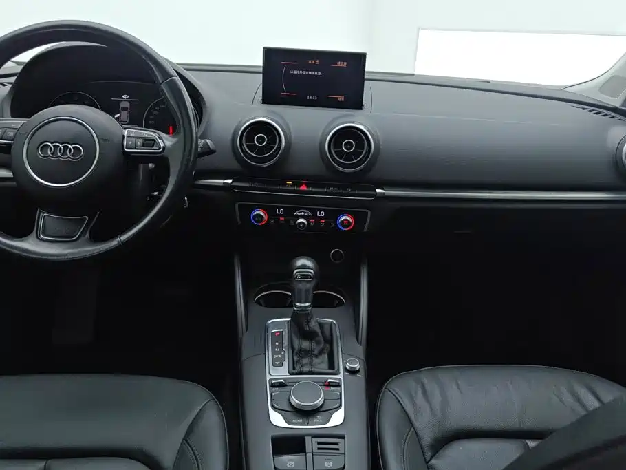Фото 16 - Audi A3