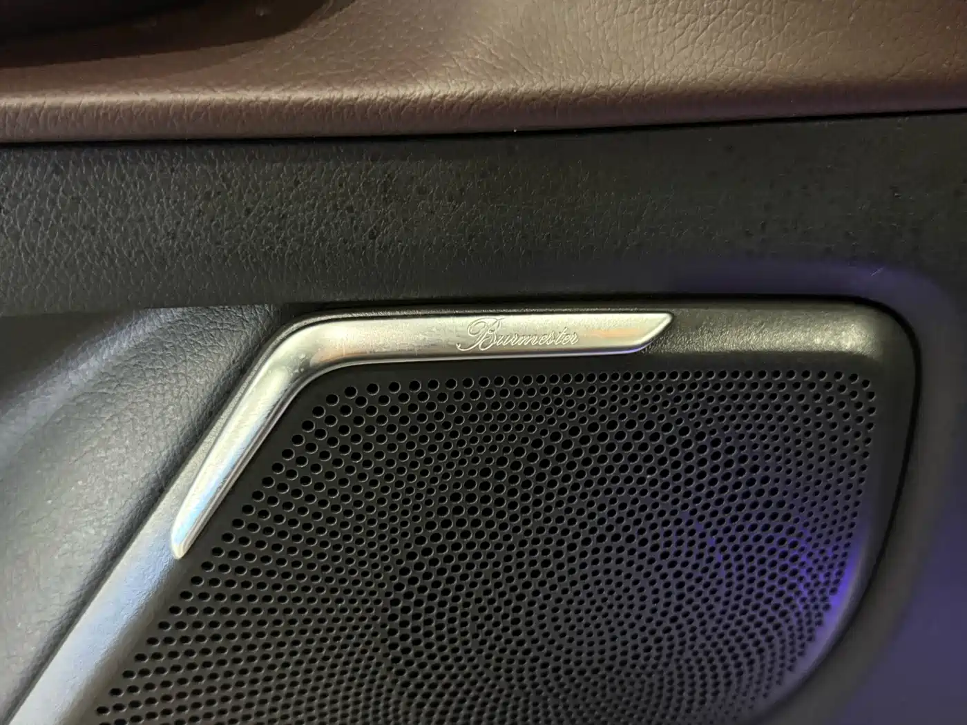 MERCEDES-BENZ V CLASS