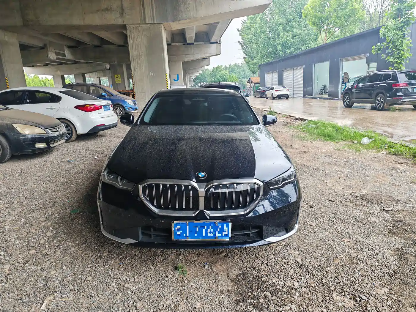 BMW 5 Series 2024 530Li Leading Model Luxury Package фото 2