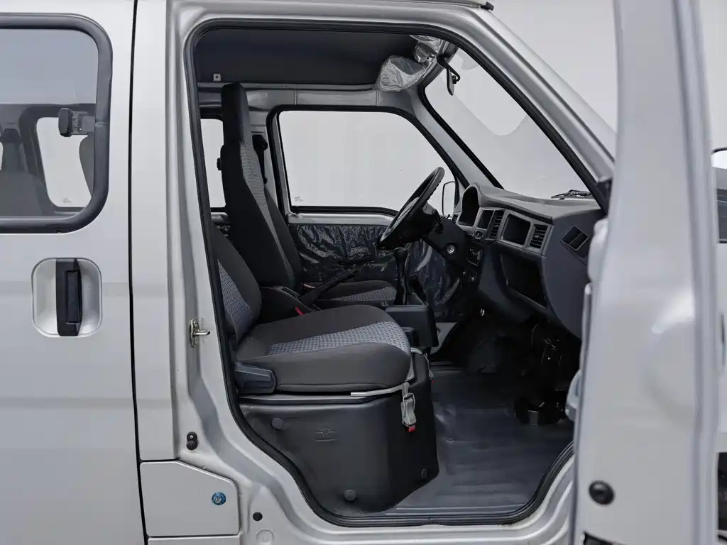 Wuling Motors Wuling Zhiguang 2025 2023 1.5L Utility 5/7-seater