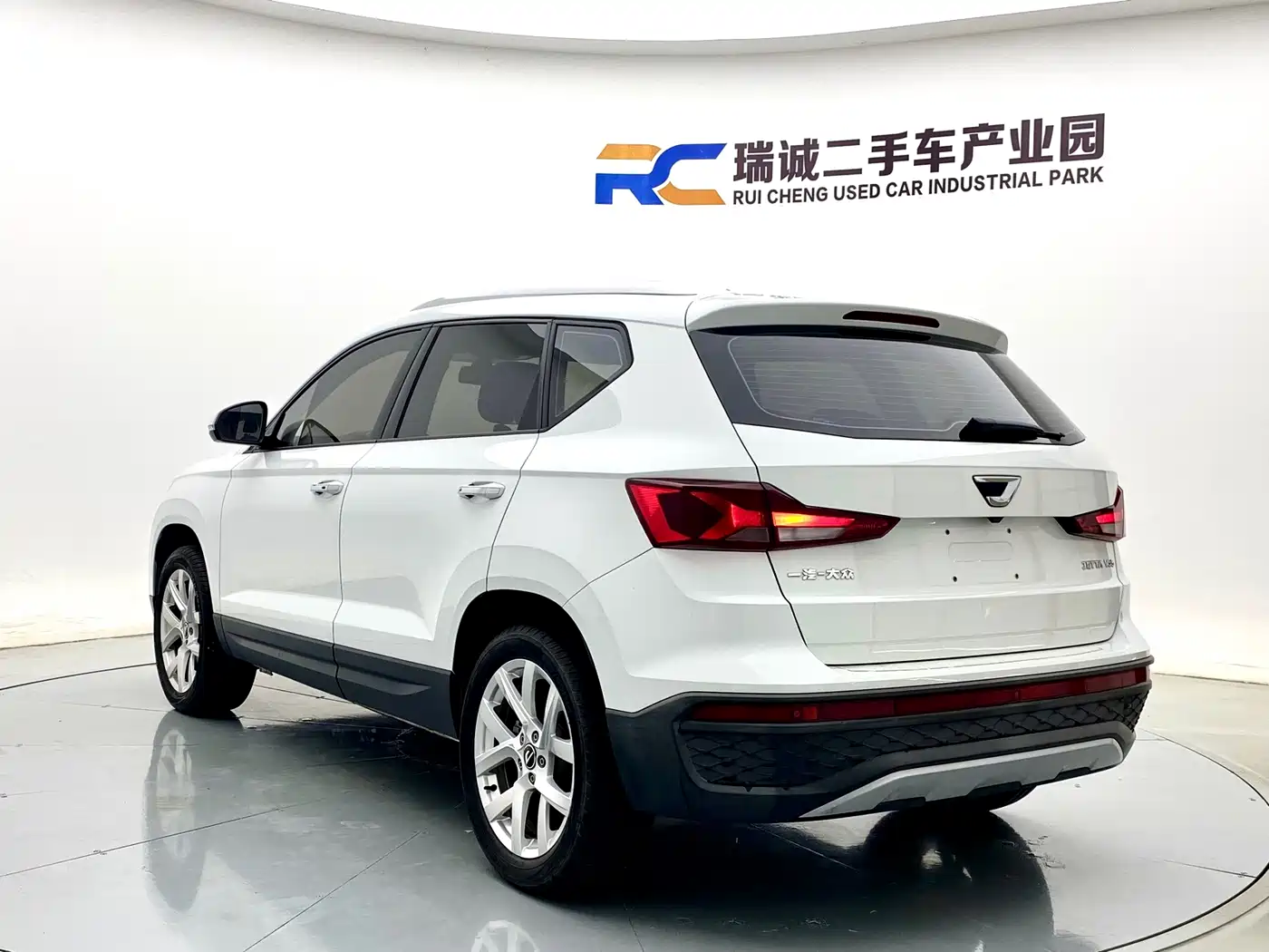 Фото 7 - Jetta VS5
