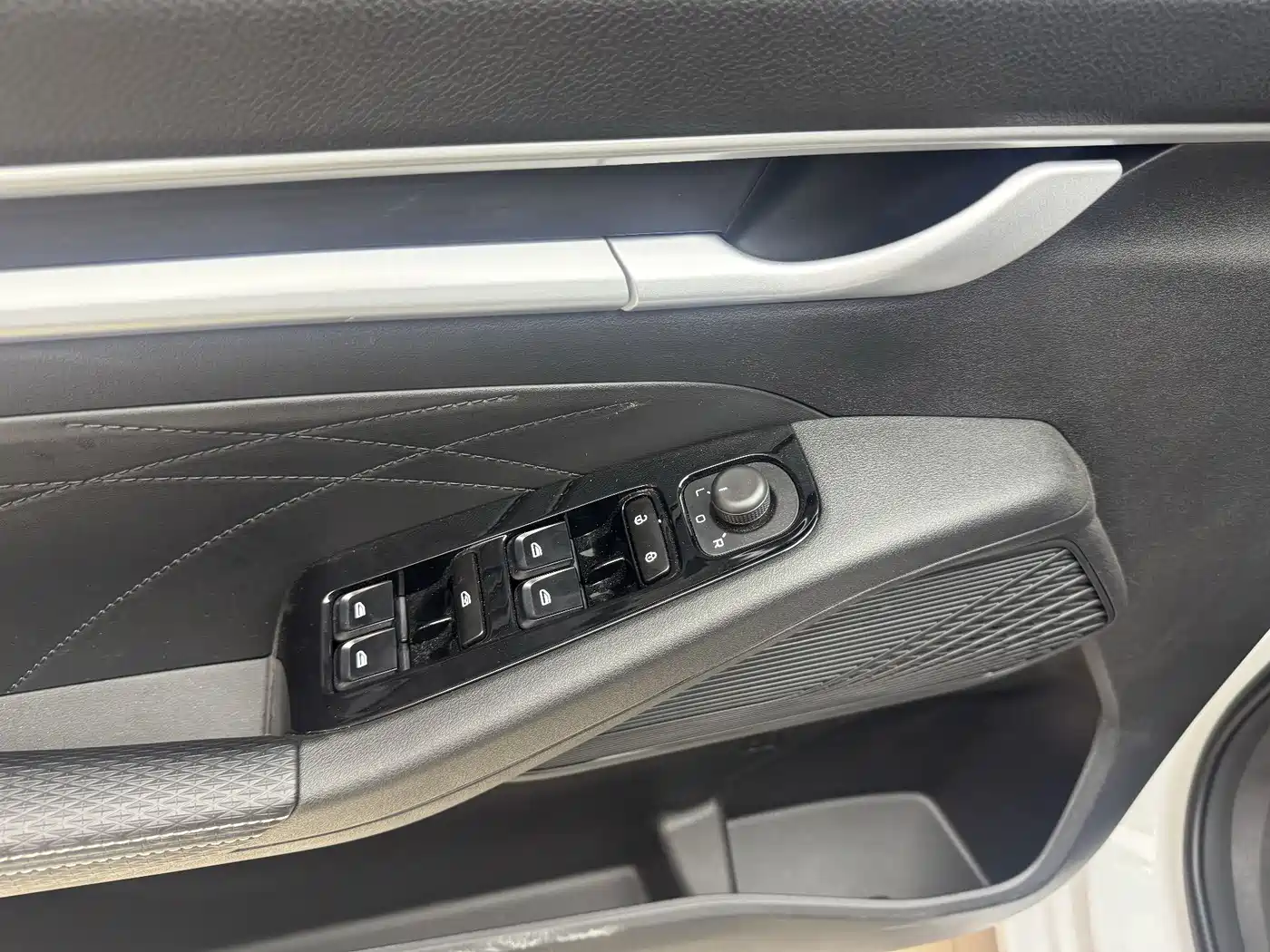 GEELY AUTOMOBILE EMGRAND