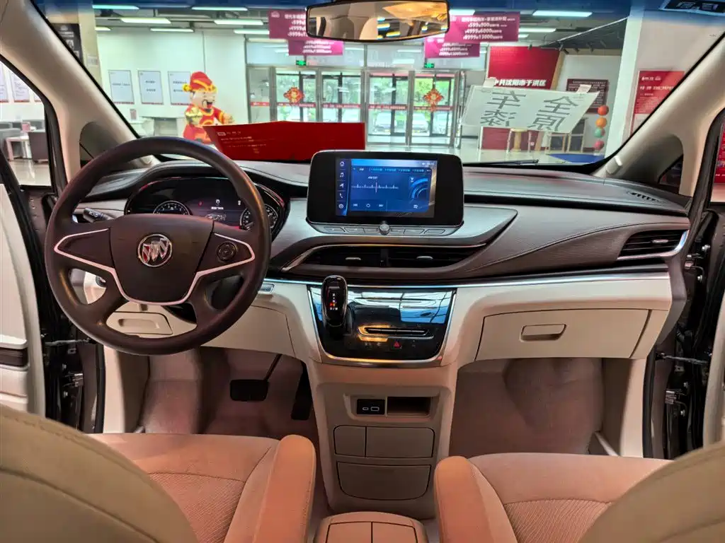 BUICK GL8
