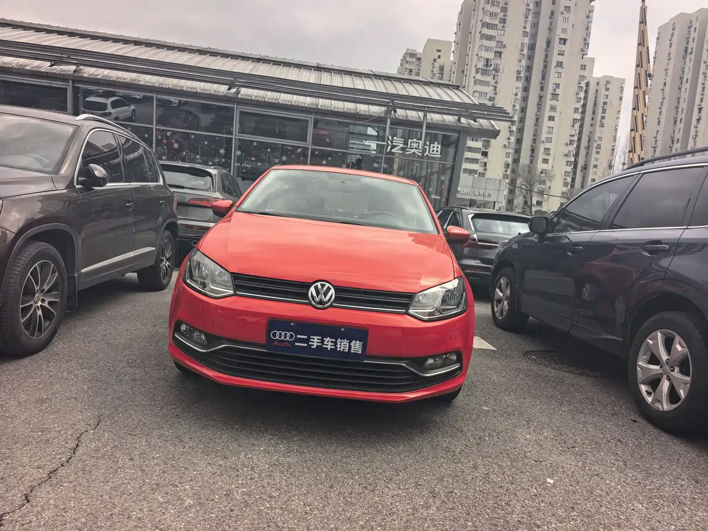 Volkswagen Polo 2016 1.6L Automatic Comfort фото 3