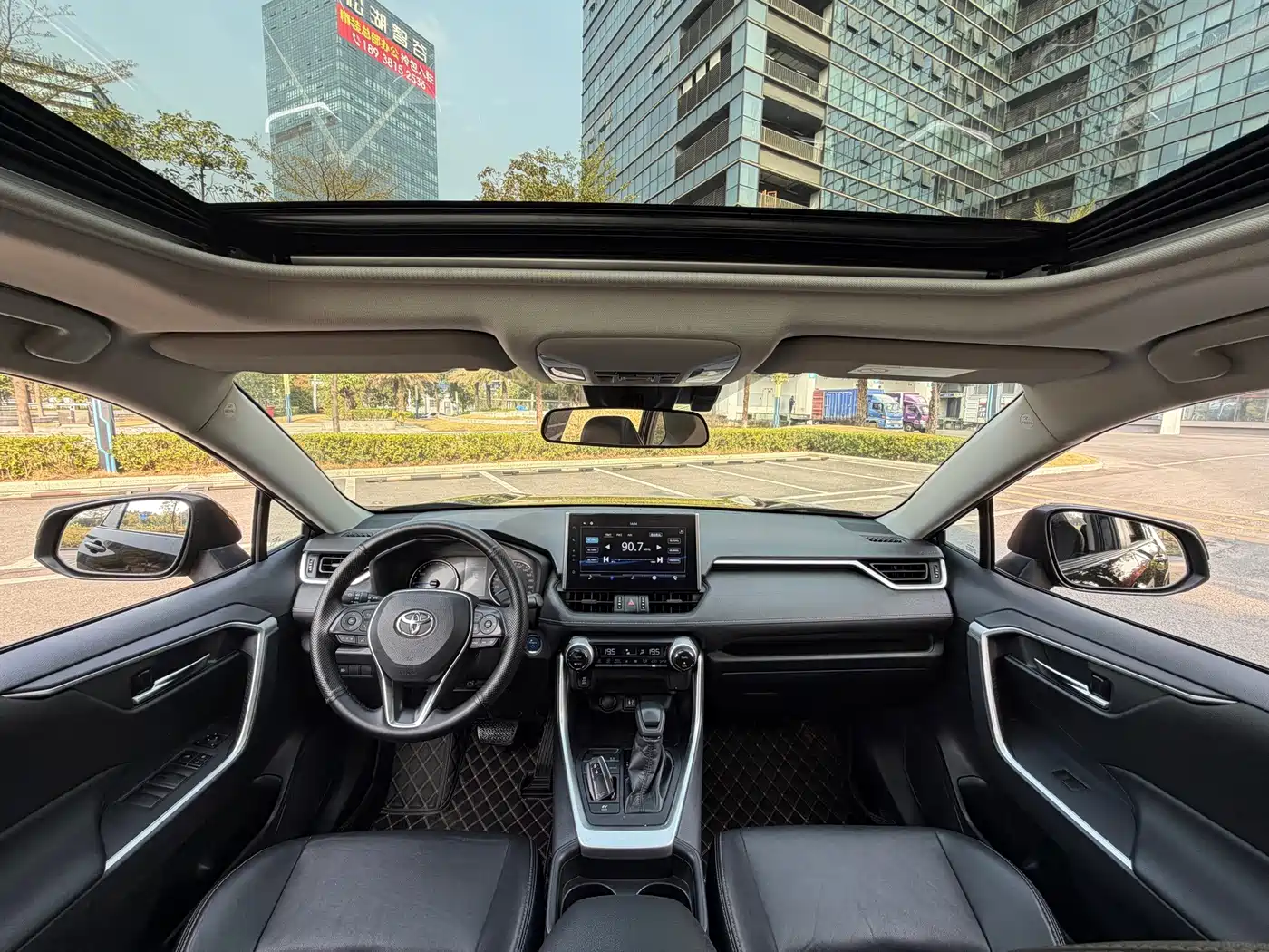 Toyota Wildlander 2021 2021 Hybrid 2.5L E-CVT 2WD Luxury Edition