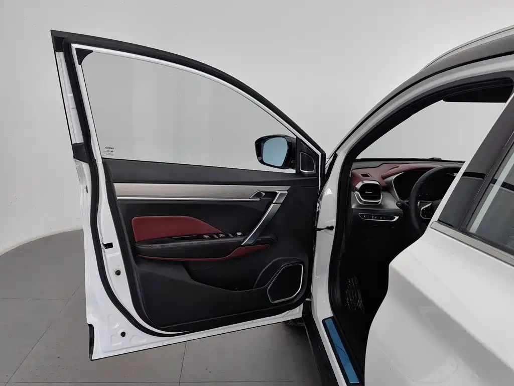 Geely Binyue 2019 2019 Sport 260T DCT Battle China VI