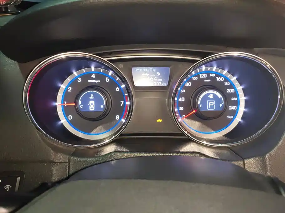 Hyundai Sonata 2012 2011 2.0L Auto Leading Edition