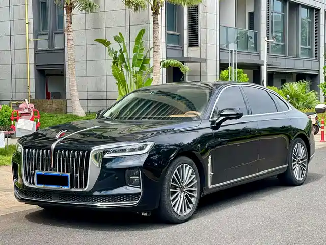 Hongqi H9 2.0T, Smart Connect Flagship Smooth