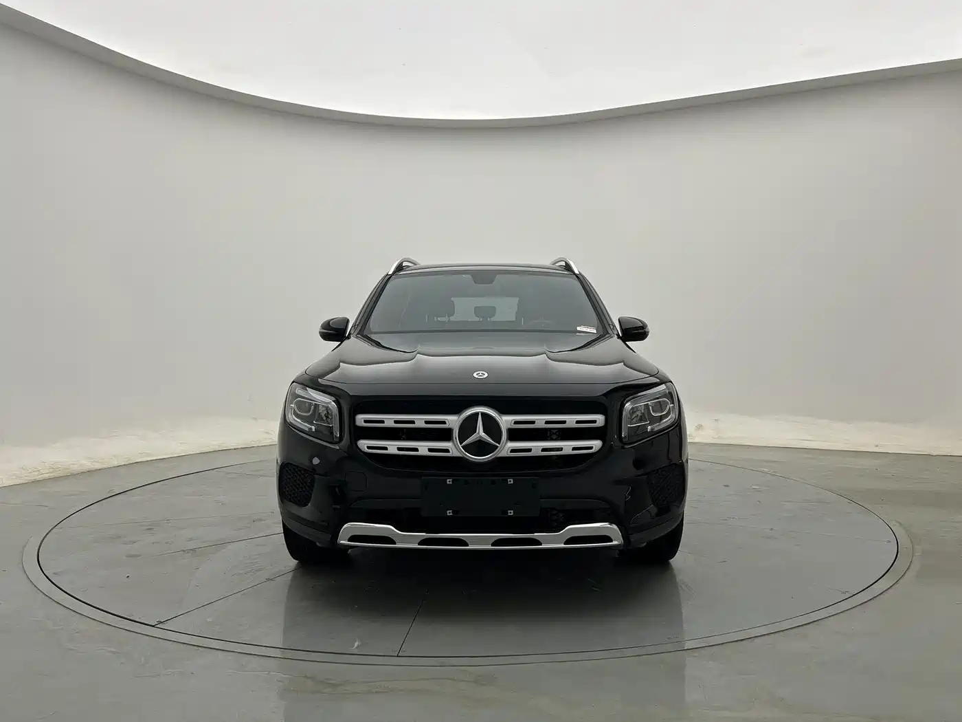 Mercedes-Benz GLB 2023 GLB 220 Dynamic фото 2