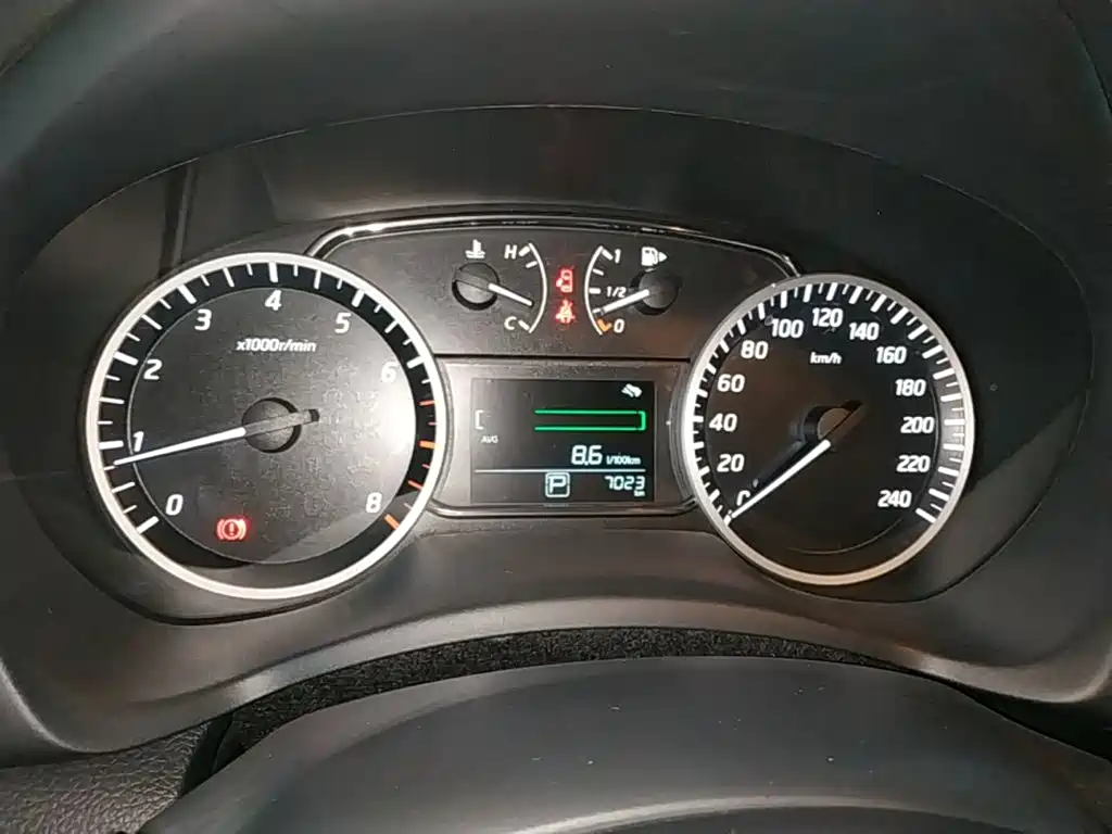 Nissan SYLPHY, миниатюра 12