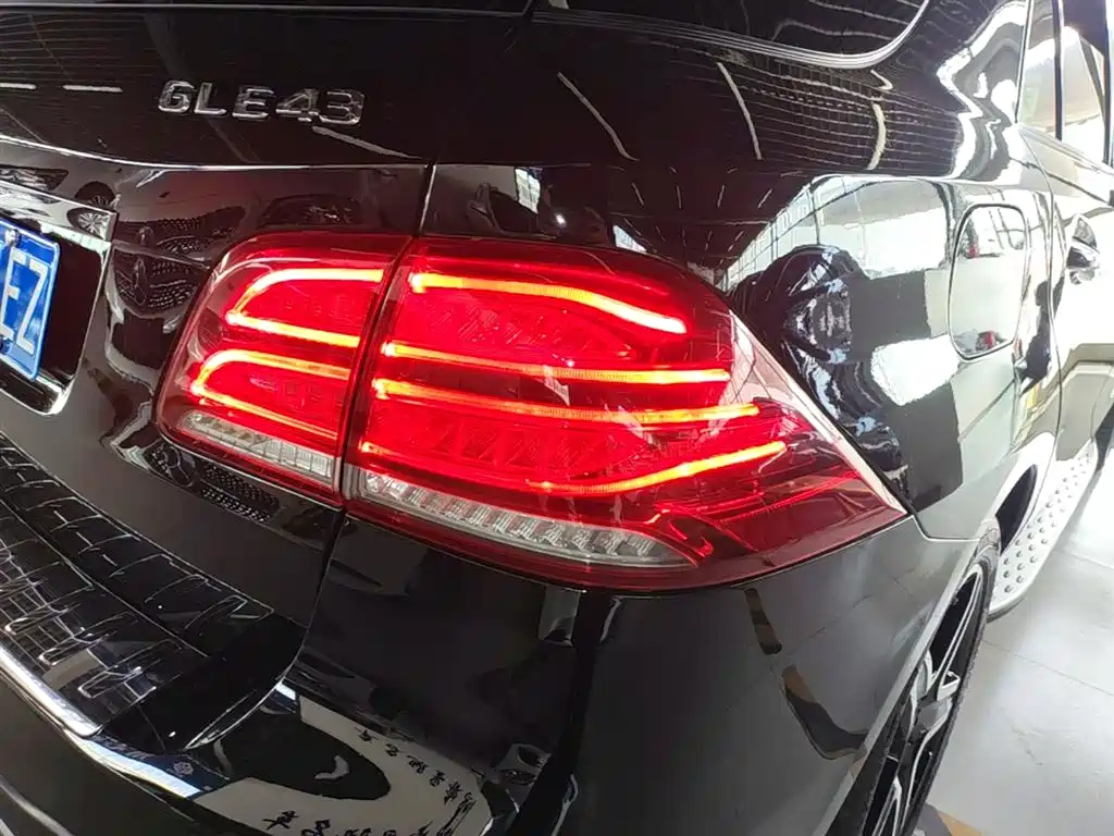Mercedes-Benz GLE AMG 2017 AMG GLE 43 4MATIC фото 8