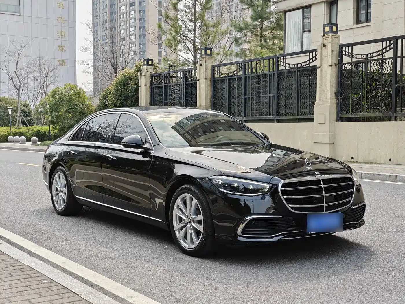 MERCEDES-BENZ S CLASS
