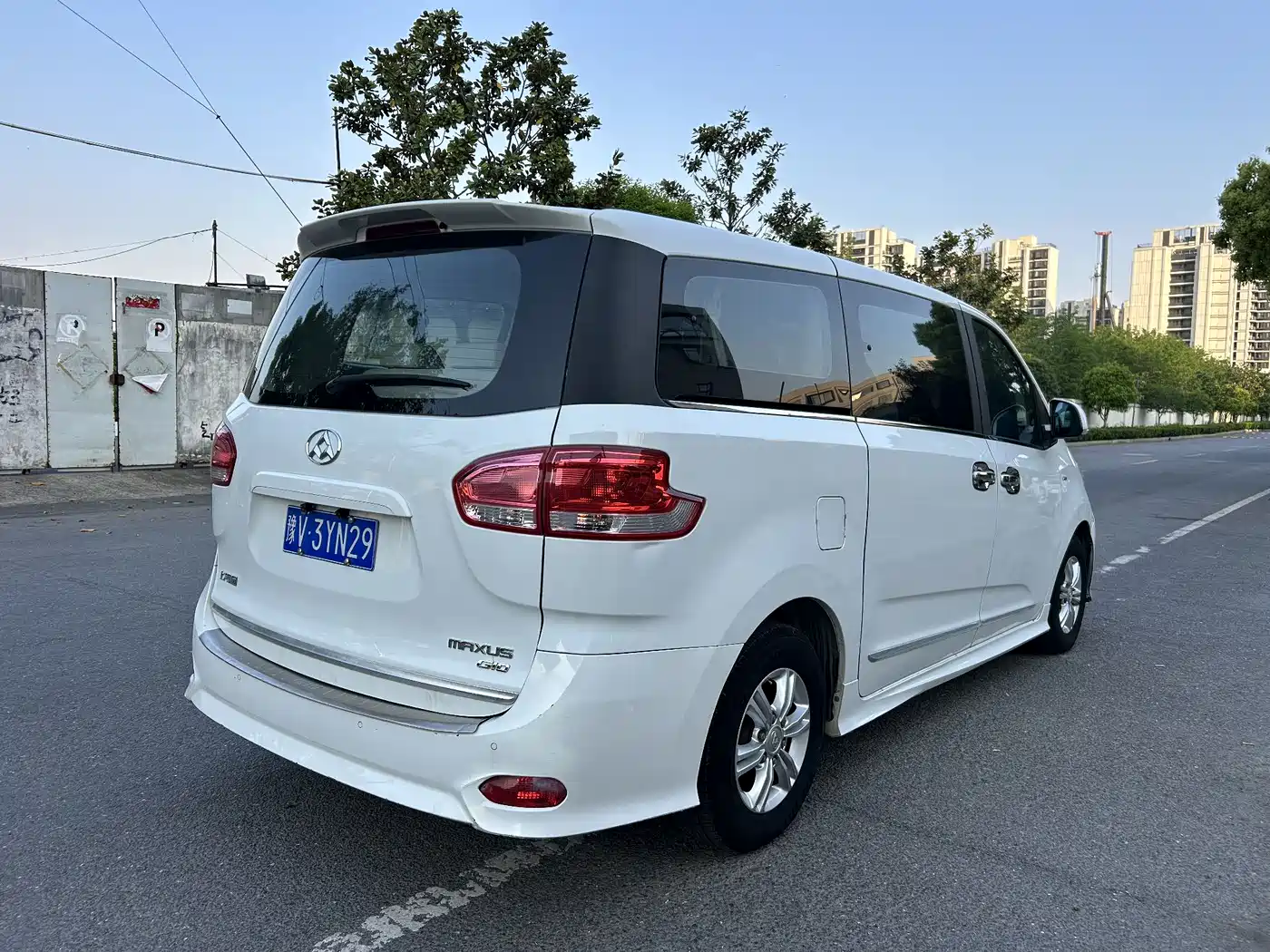 SAIC Maxus Maxus G10 2016 2.0T Automatic Executive Edition фото 4