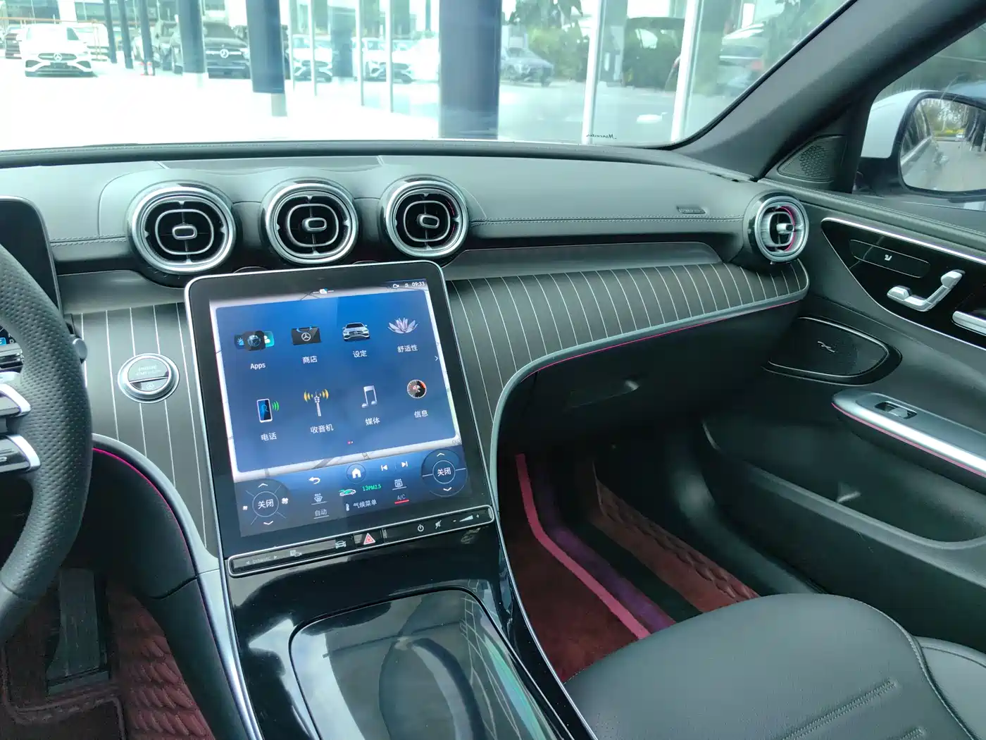 Mercedes-Benz C-Class 2023 Facelift C 260 L Sport Edition фото 11