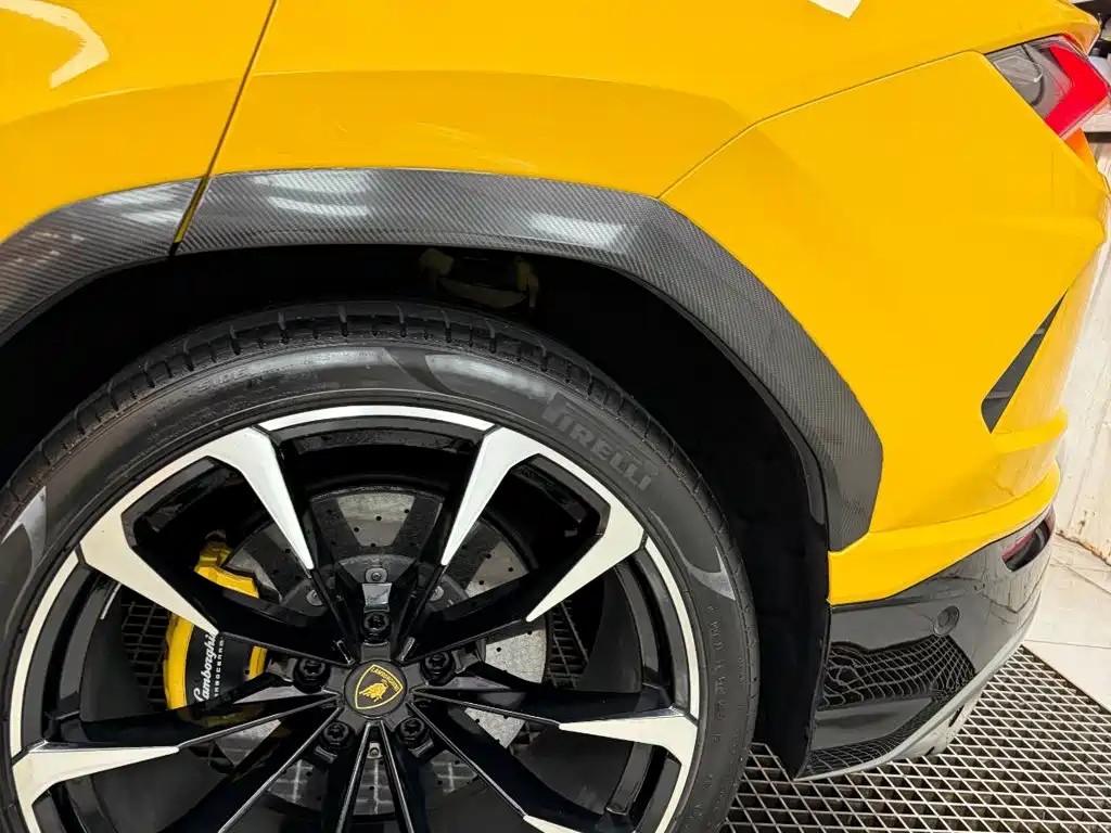 Lamborghini Urus 2019 2018 4.0T V8