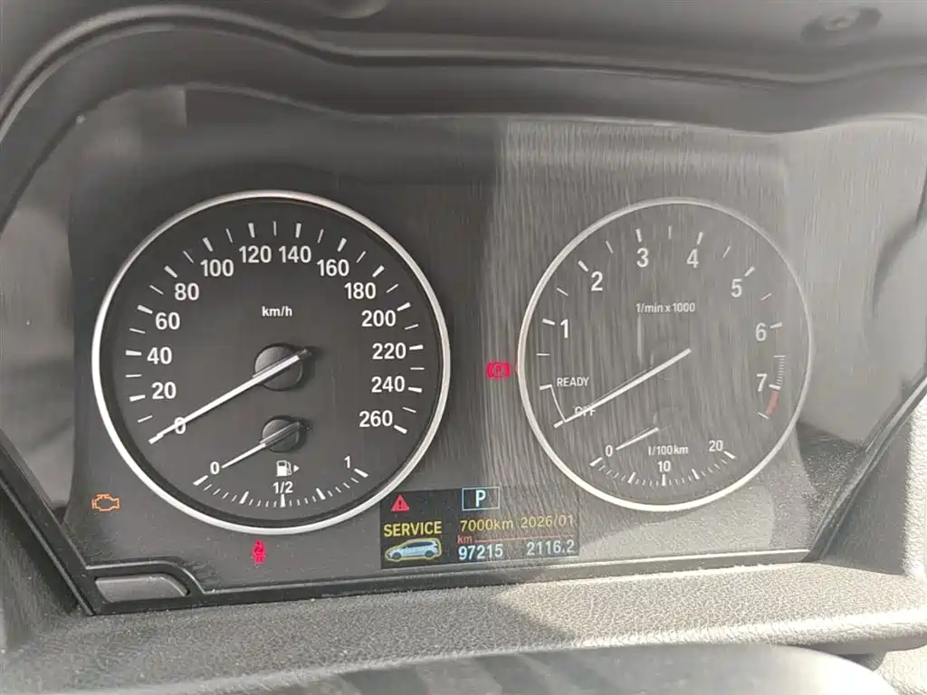 BMW 2 Series Gran Tourer 2015 218i Leading фото 12