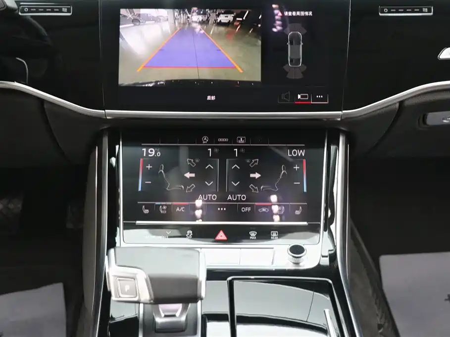 Audi A8 2022 A8L 50 TFSI quattro Comfort Collector's Edition фото 19