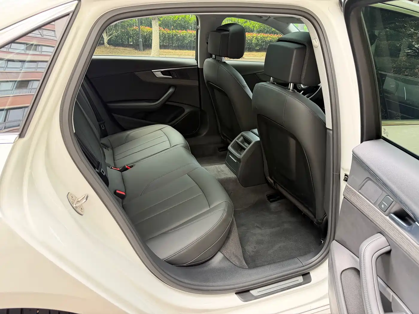 Audi A4L 2022 40 TFSI Fashion Elegance фото 14