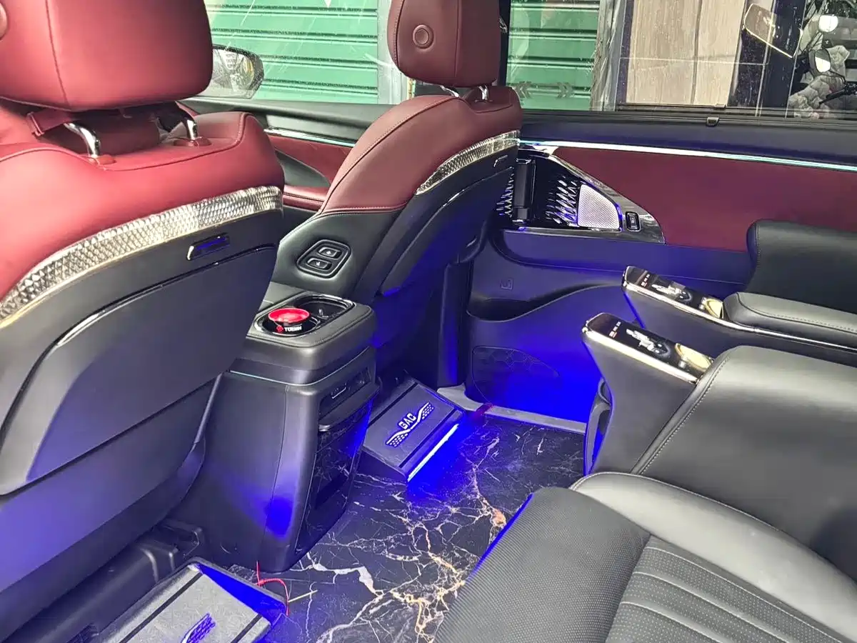 GAC Trumpchi Trumpchi M8 2023 Model Master Series Hybrid Royal Edition фото 6