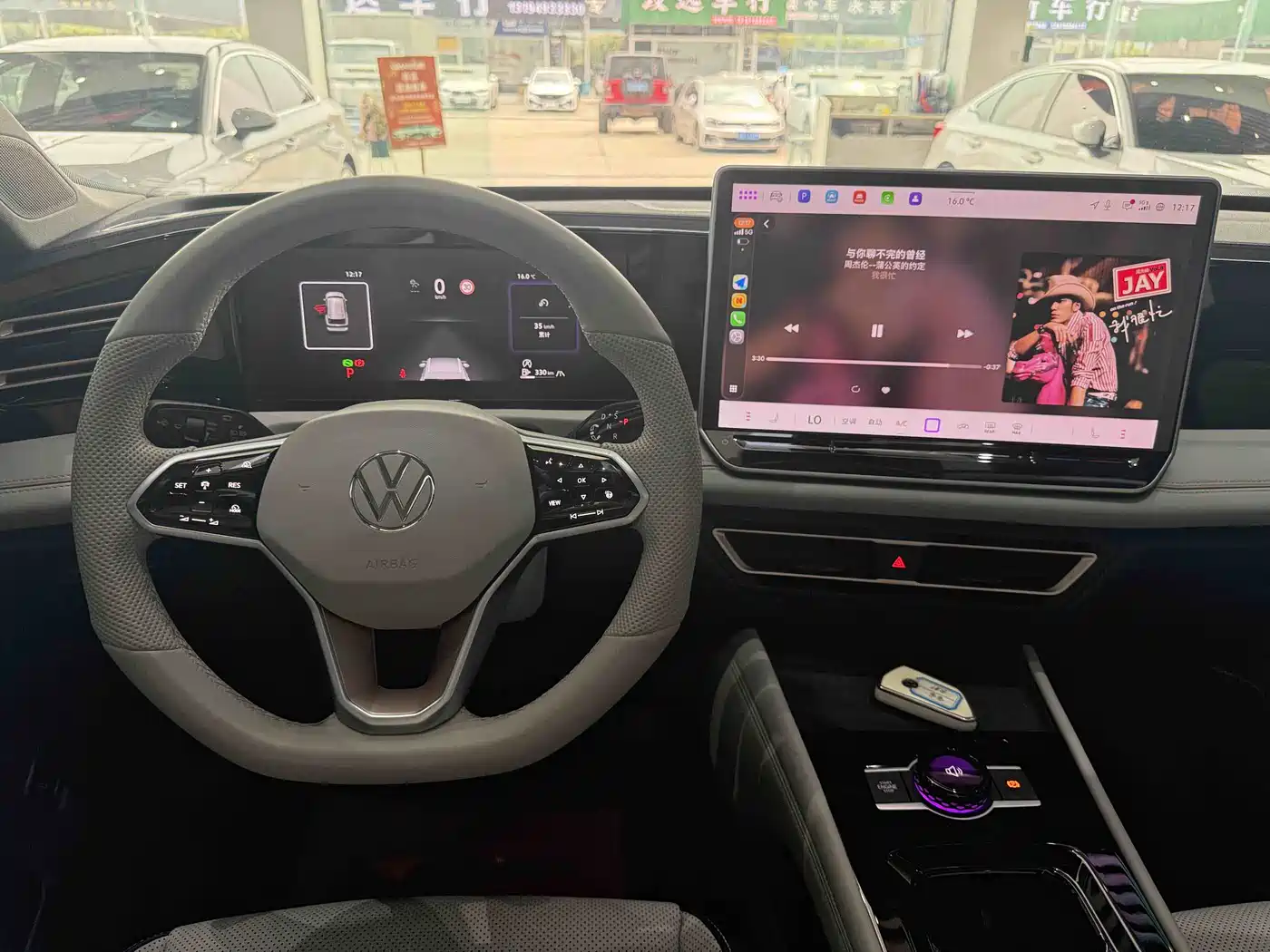 Volkswagen Tiguan L 2024 PRO 330TSI 2WD Smart Edition фото 9