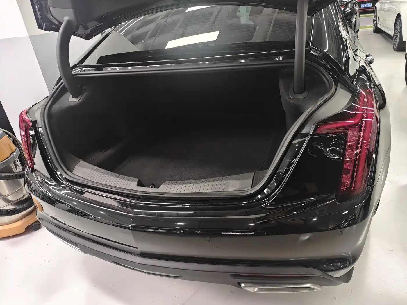 Cadillac CT5 2023 28T Fashion Style фото 5