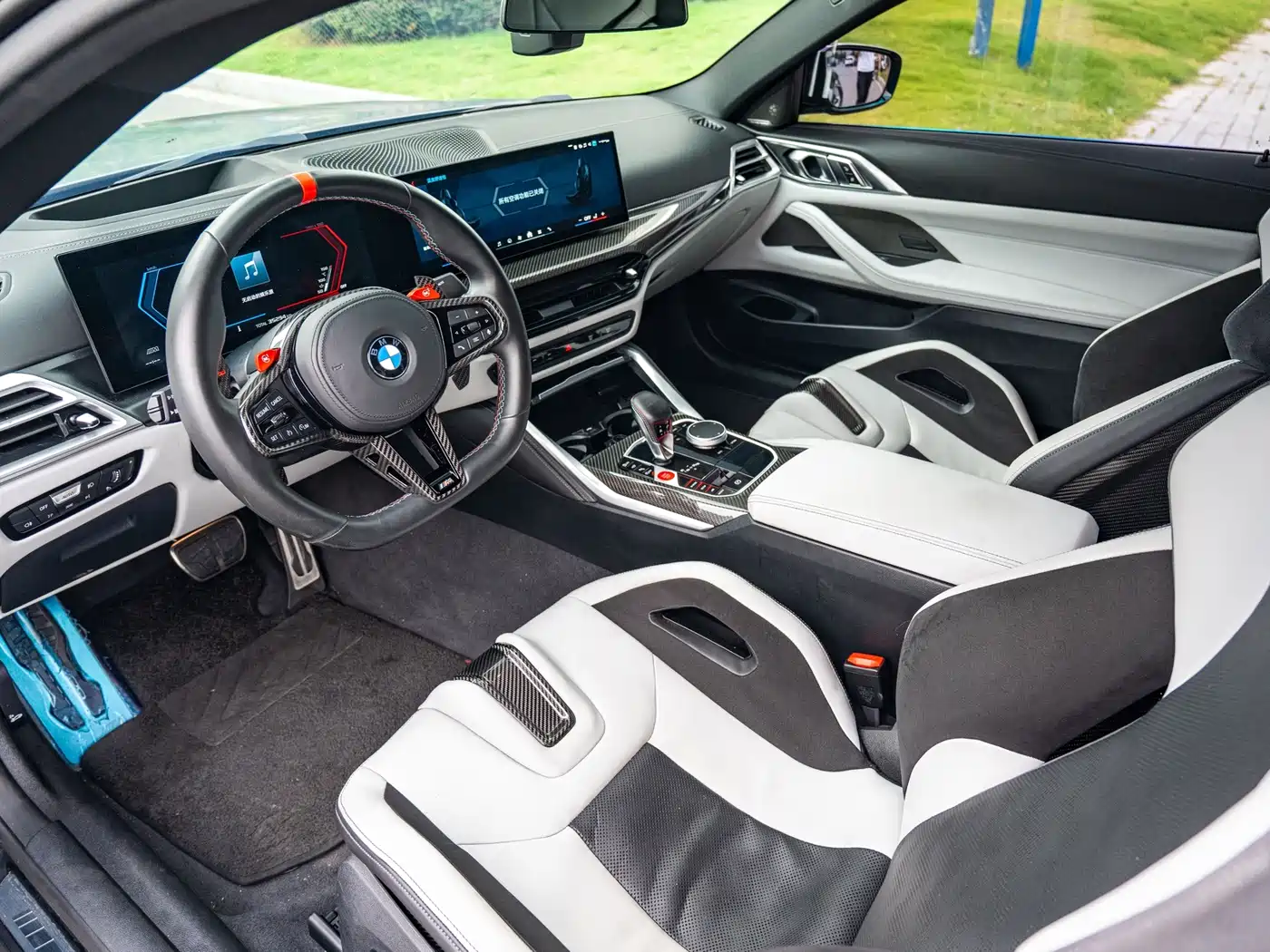 BMW M4 2025 2024 BMW M4 Coupe M xDrive Competition