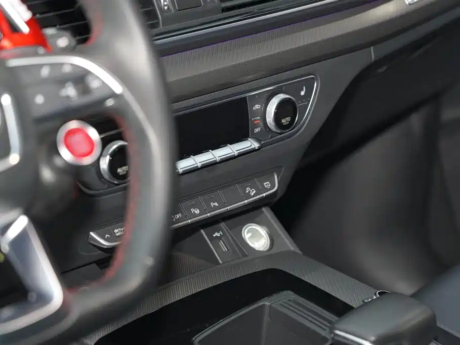 Audi Q5L 2022 40T RS Kit Racing Speed Edition фото 19