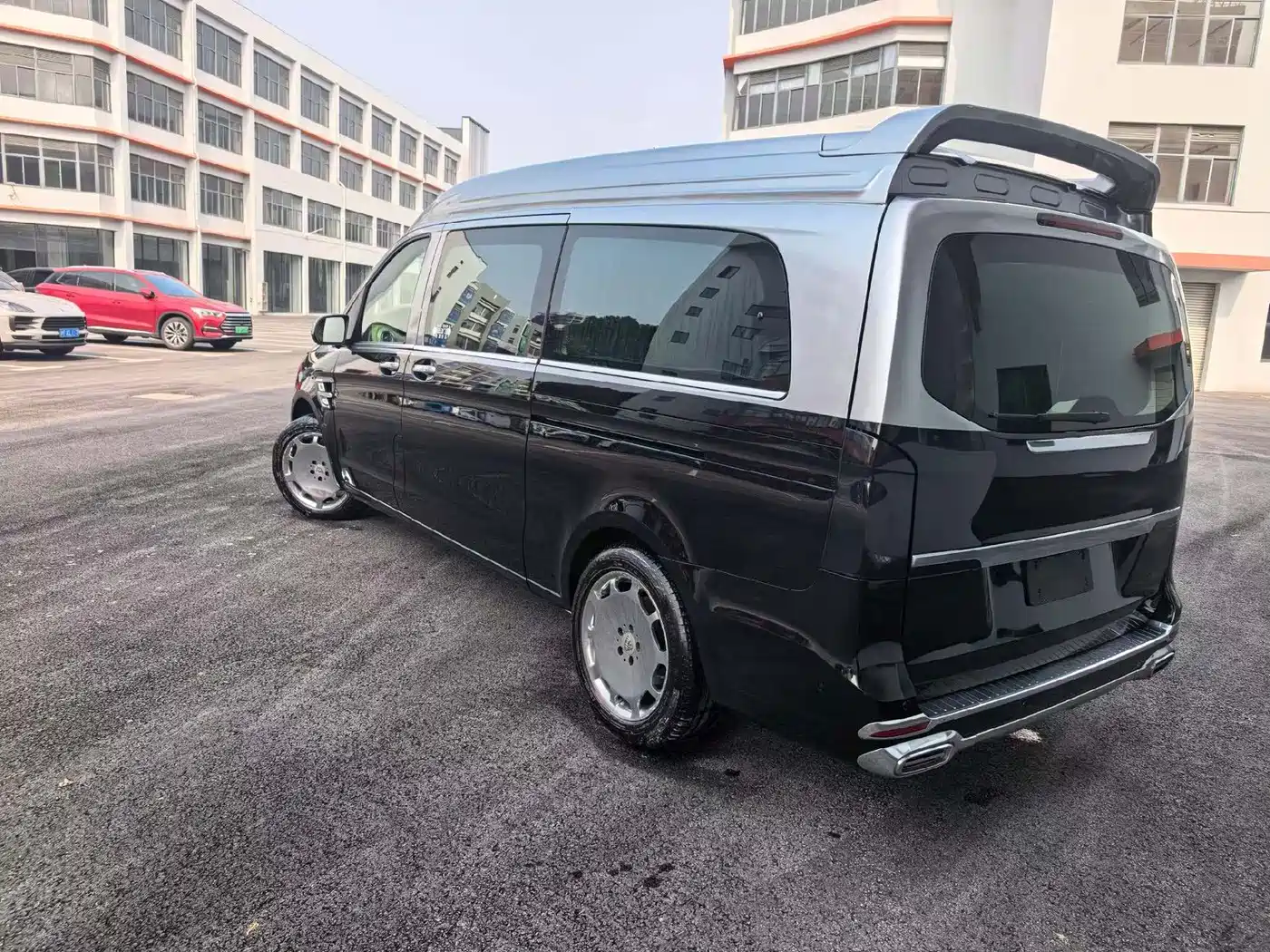 MERCEDES-BENZ VITO