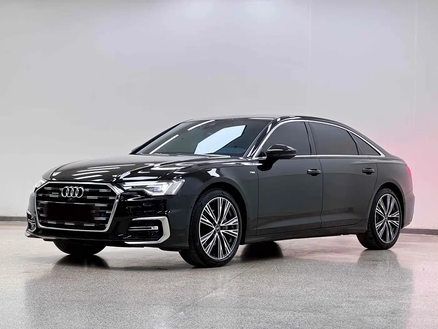 Audi A6L 2024 45 TFSI Premium Dynamic