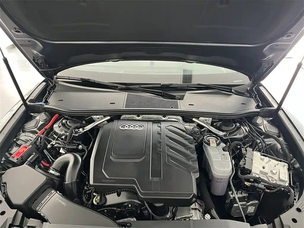 Audi A6L 2024 45 TFSI Premium Dynamic фото 8