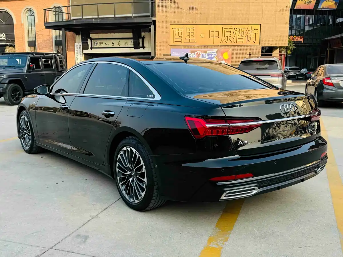 AUDI A6L NEW ENERGY
