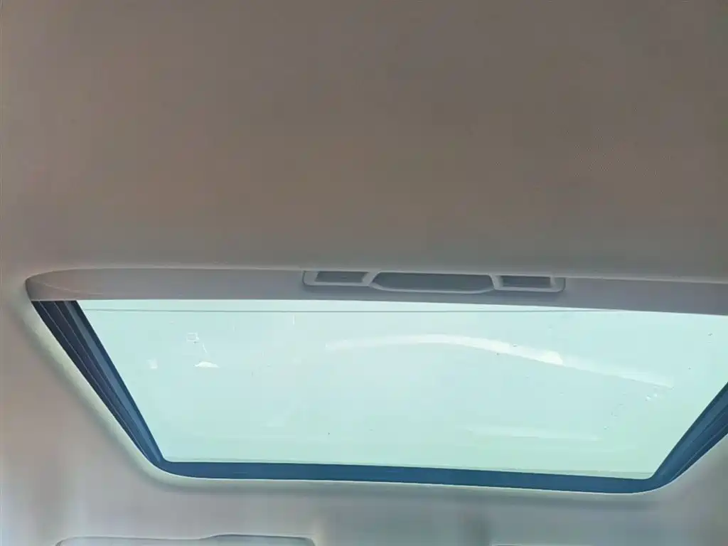 Volkswagen Lavida 2019 1.5L Automatic Comfort Edition China VI фото 18