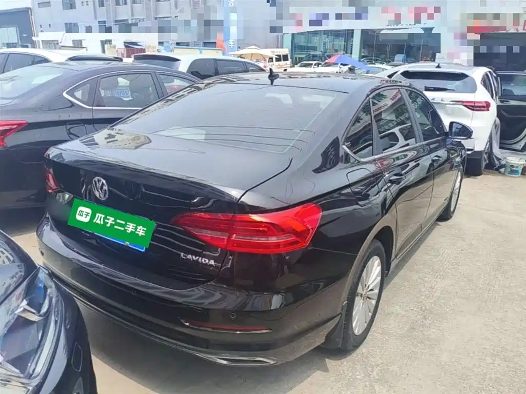 Volkswagen Lavida 2019 1.5L Automatic Comfort Edition China VI фото 7
