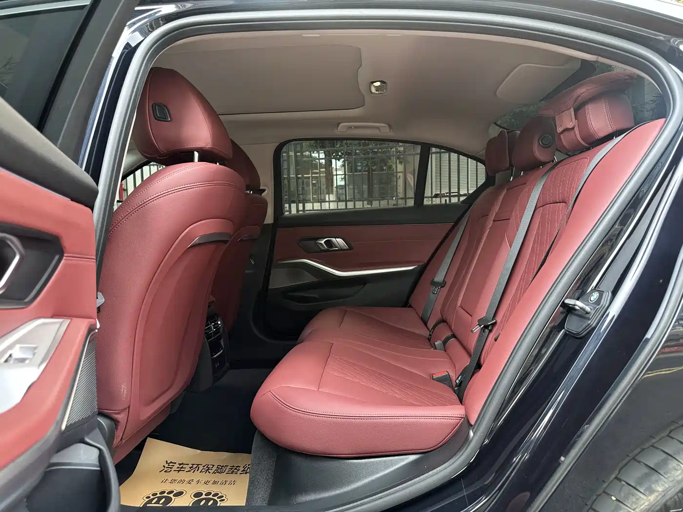 BMW 3 Series 2025 325Li M Sport Package фото 20