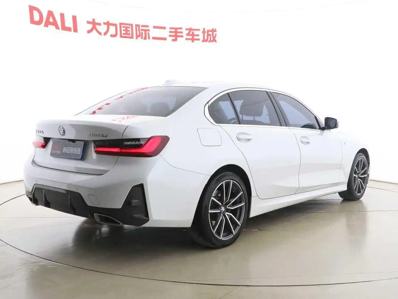 BMW 3 Series 2023 320Li M Sport Package фото 13