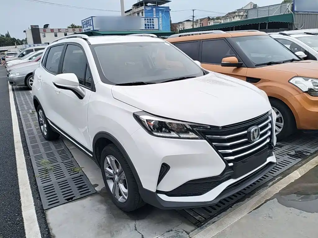 Changan CS15 2019 2019 1.5L Auto Progressive China VI