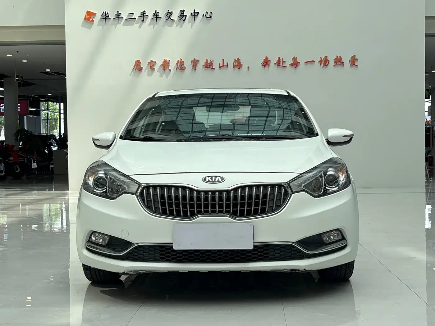 Kia K3 2015 1.6L Automatic DLX фото 2