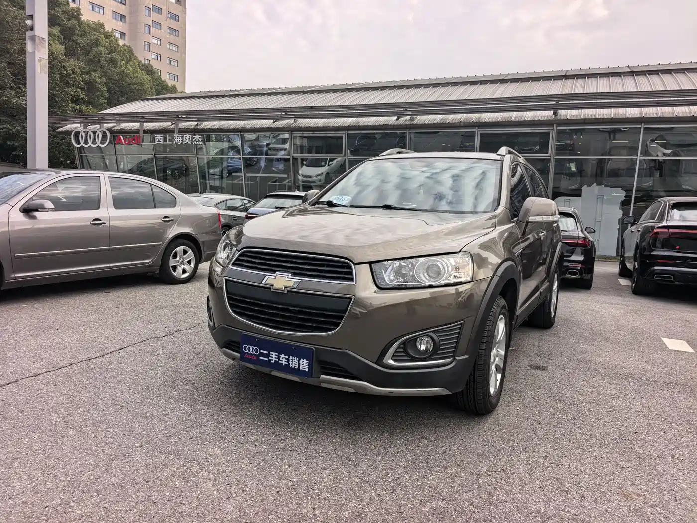 Chevrolet Captiva 2017 2.4L 2WD Urban Edition 7-Seater фото 2