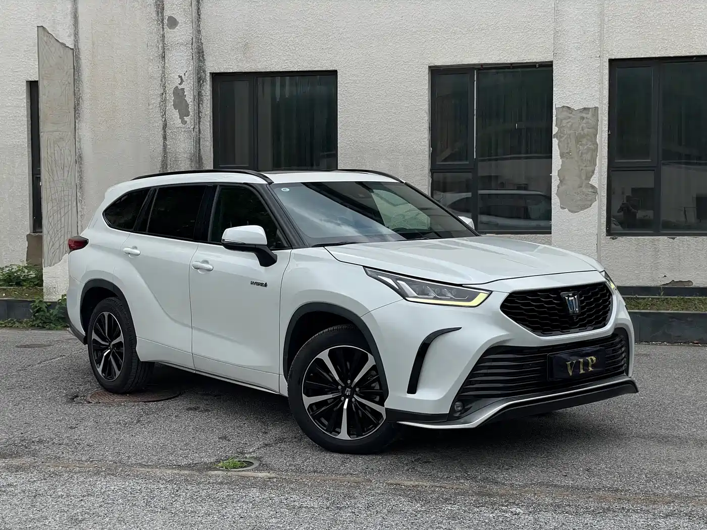 Toyota Crown Kluger 2022 2.5L HEV 4WD Premium Edition фото 3