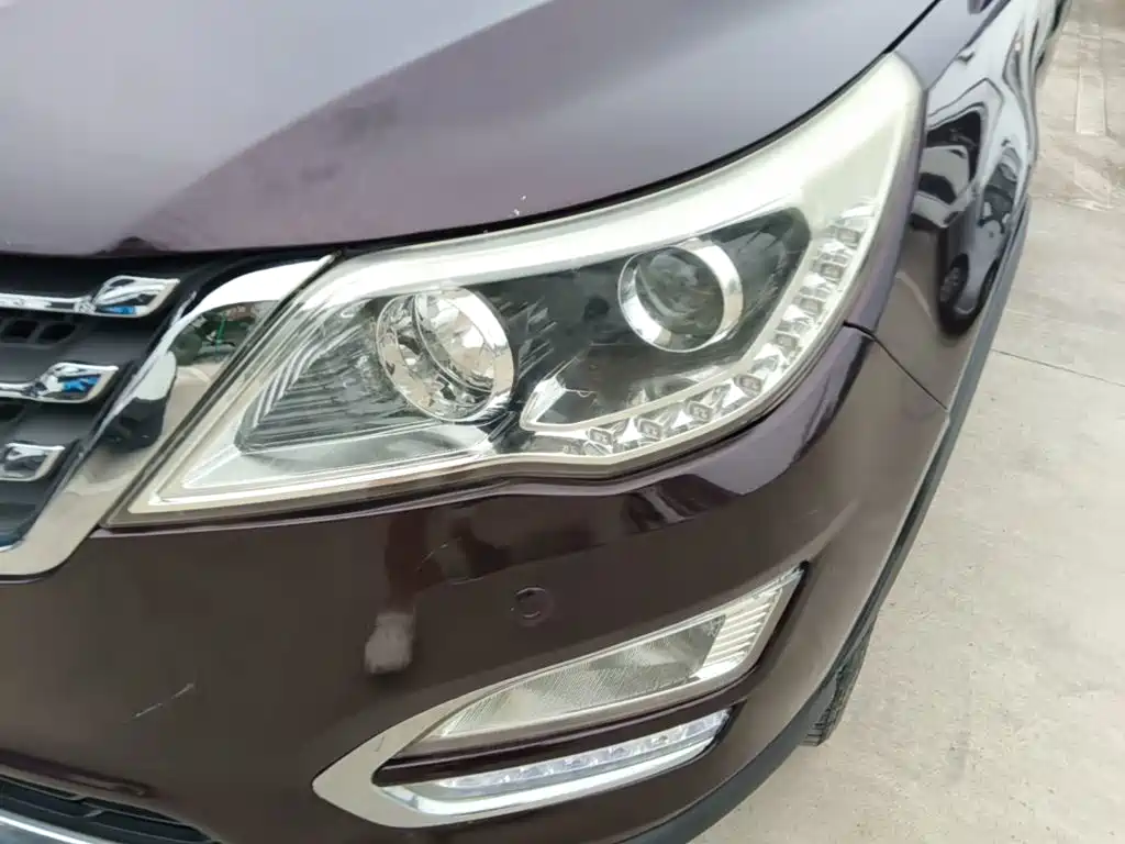 Baojun 560 2016 2015 1.8L Manual Luxury