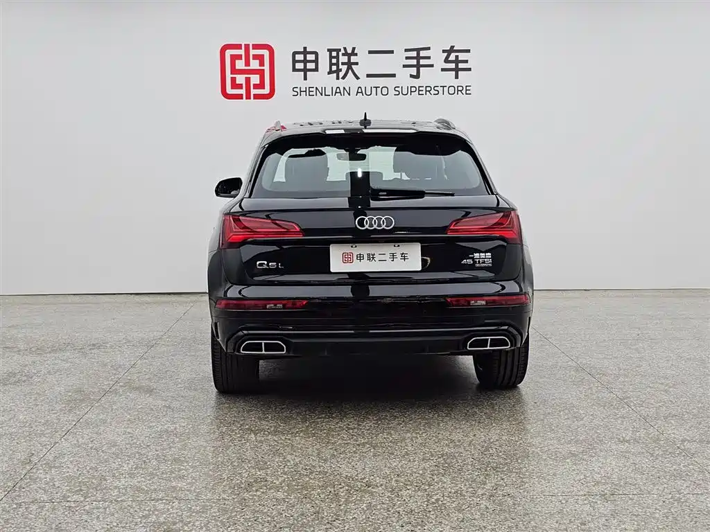 Audi Q5L 2024 Model 45 TFSI Luxury Dynamic фото 12