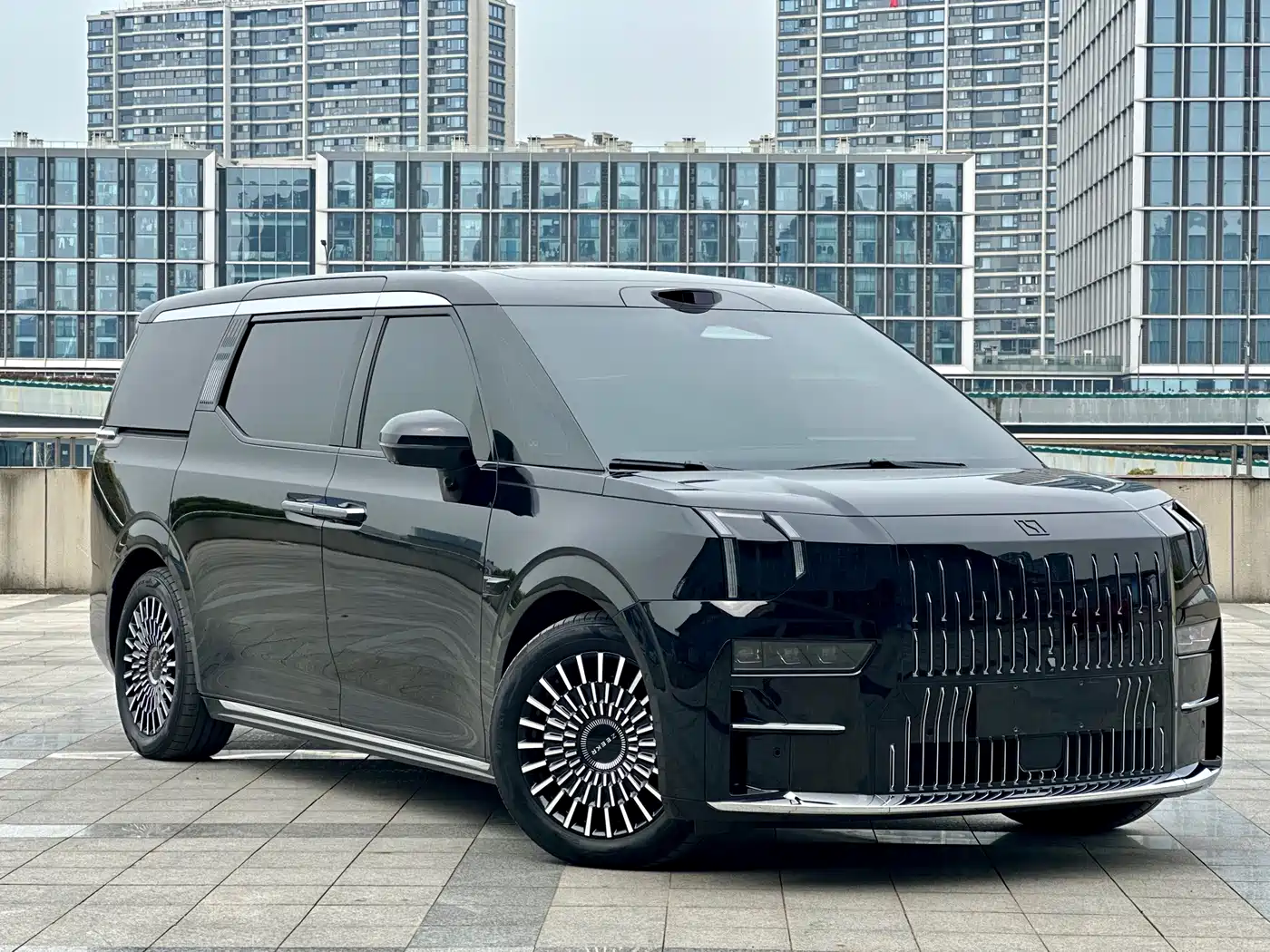 ZEEKR EXTREME KRYPTON 009