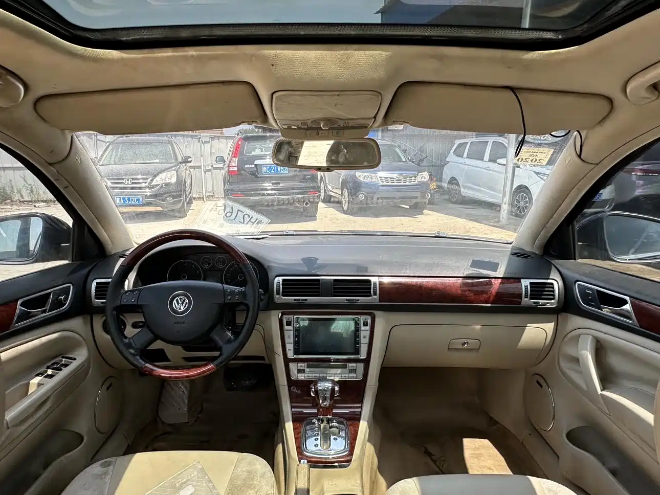 Volkswagen Passat Lingyu 2009 2.8L V6 Automatic Premium фото 5