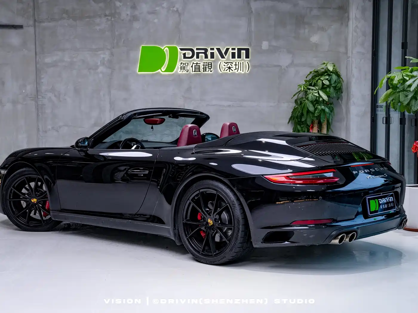 Фото 2 - Porsche 911